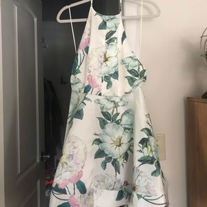 Absolute cutest spring dress